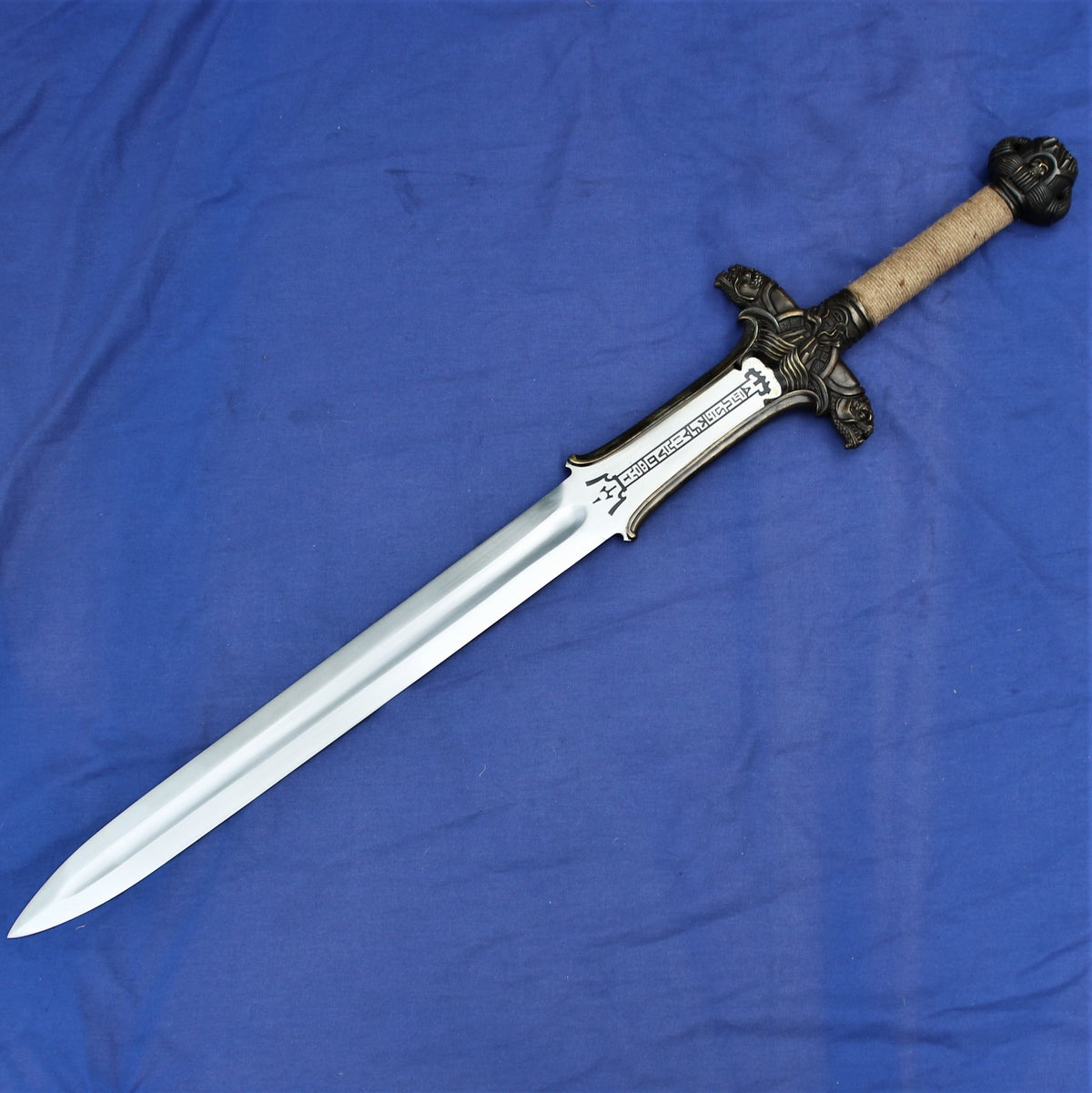 Conan Atlantean sword, semi-sharp