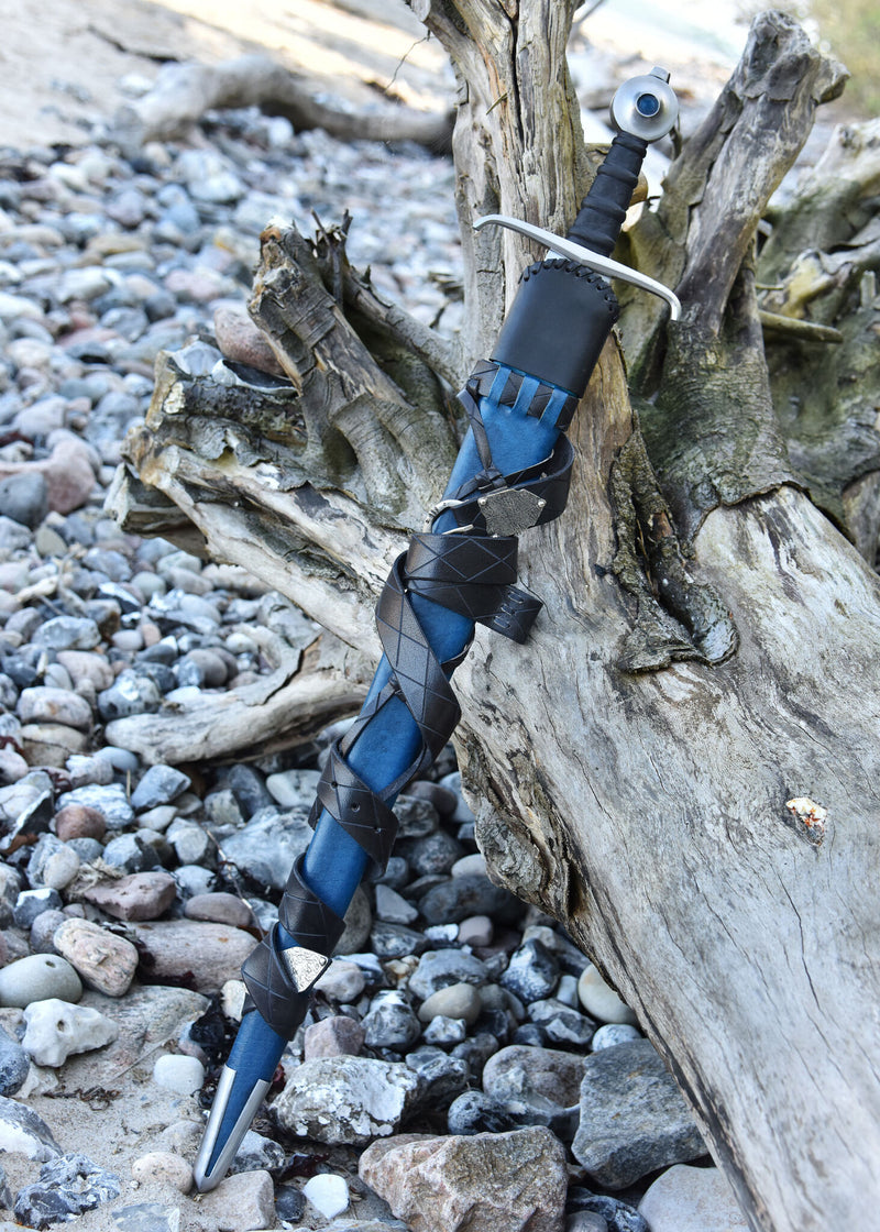 Castillon sword with scabbard, 15th century, semi-sharp