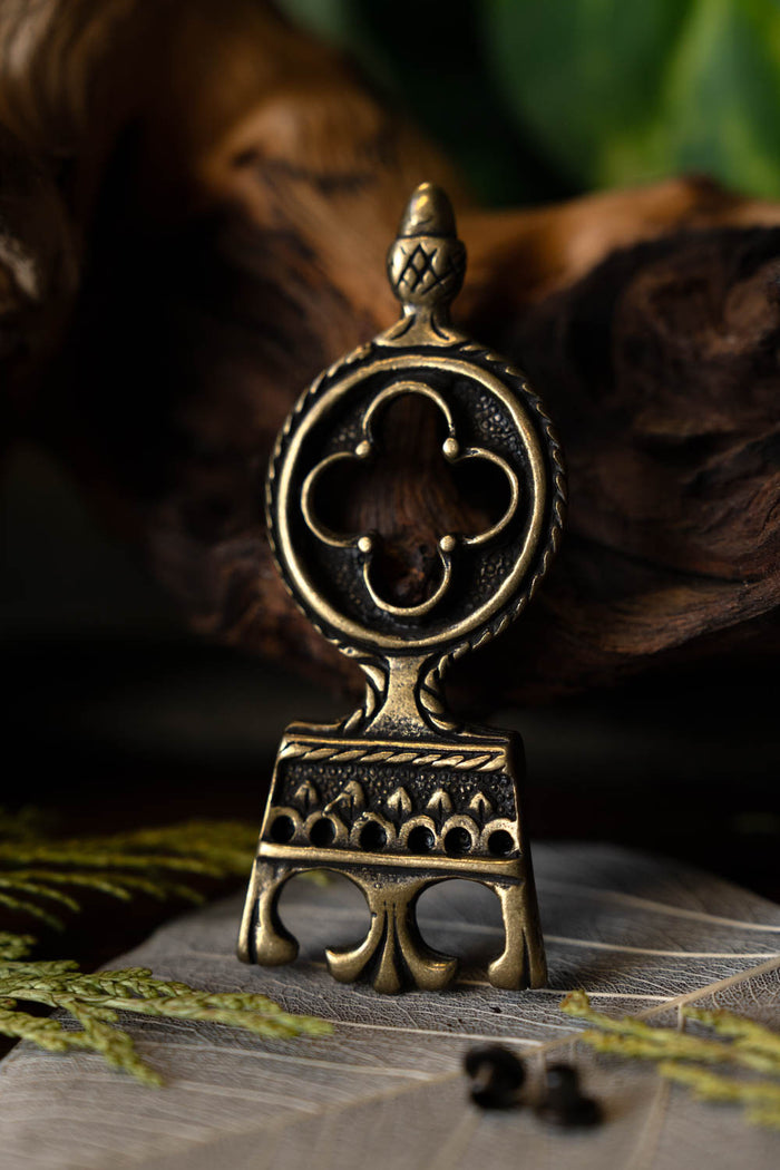 Gothic belt end 3 cm