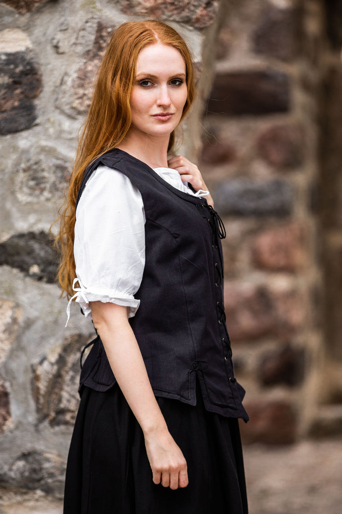 16th century doublet Christine black
