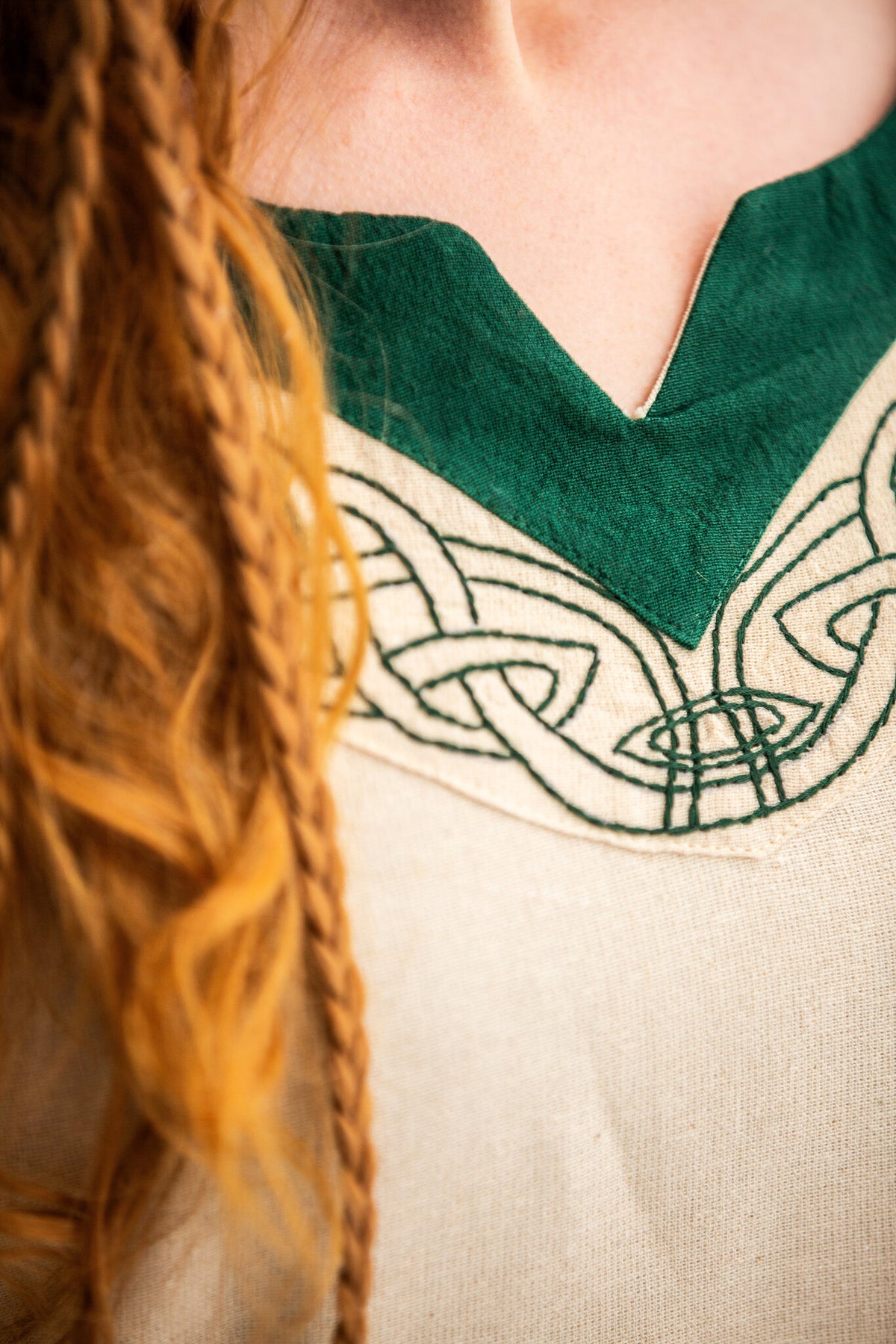 Viking dress Lagertha, natural-green