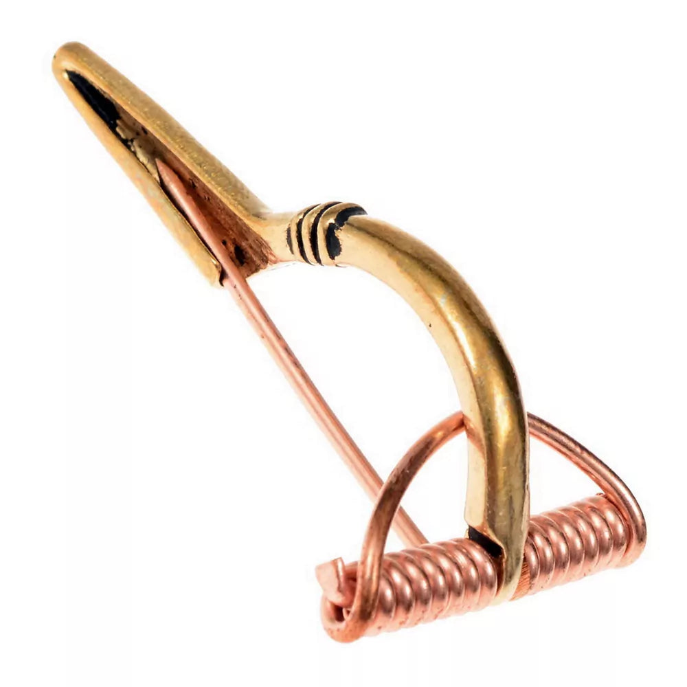 Germanic crossbows fibula East Prussia, bronze