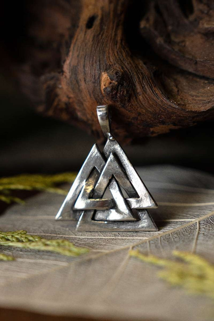 Viking valknut amulet Oseberg silvered bronze