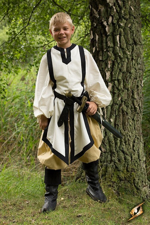 Tabard Geoffrey, white