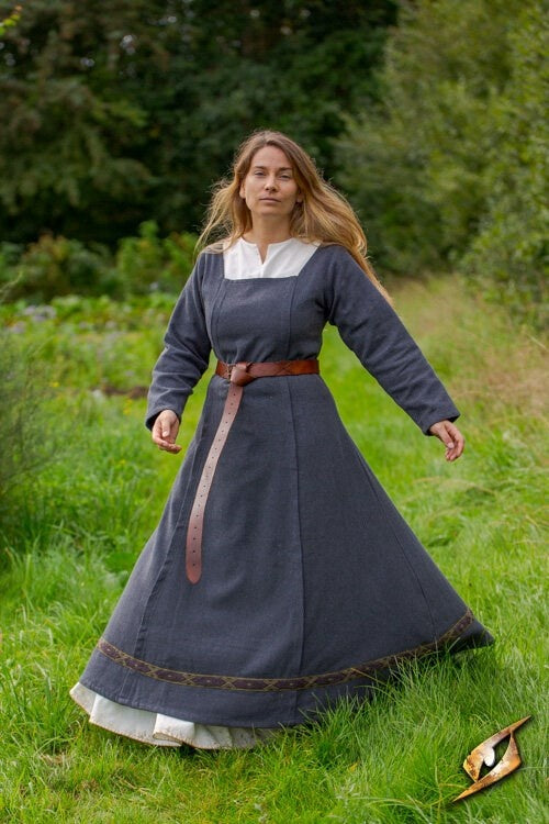 Medieval dress Estrid with herringbone pattern, dark grey