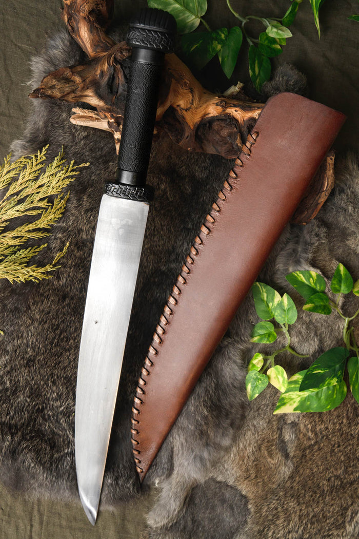 Dark Viking seax with wire wrapped grip, semi-sharp