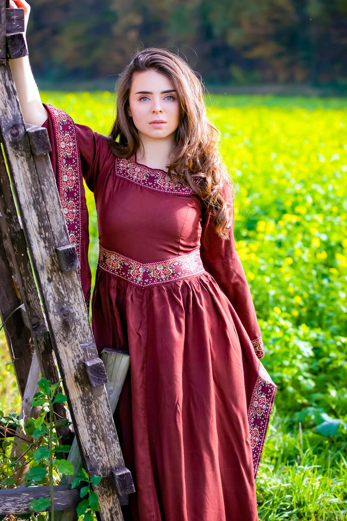 Bliaut Eleonora, red