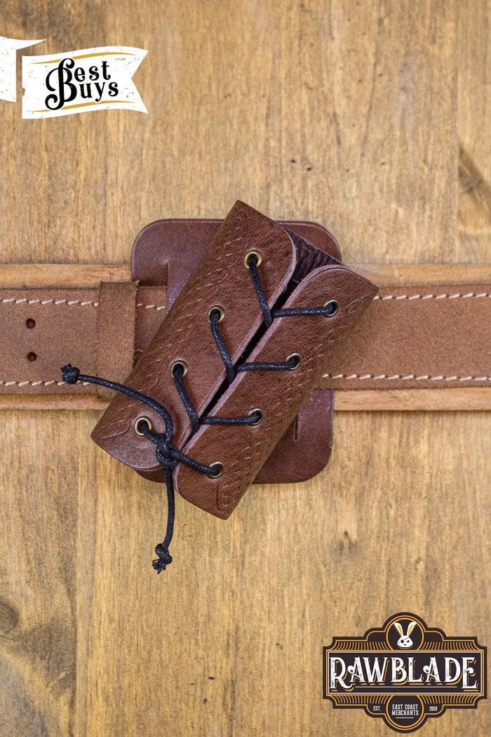 Nemain Holder - Brown - right-handed