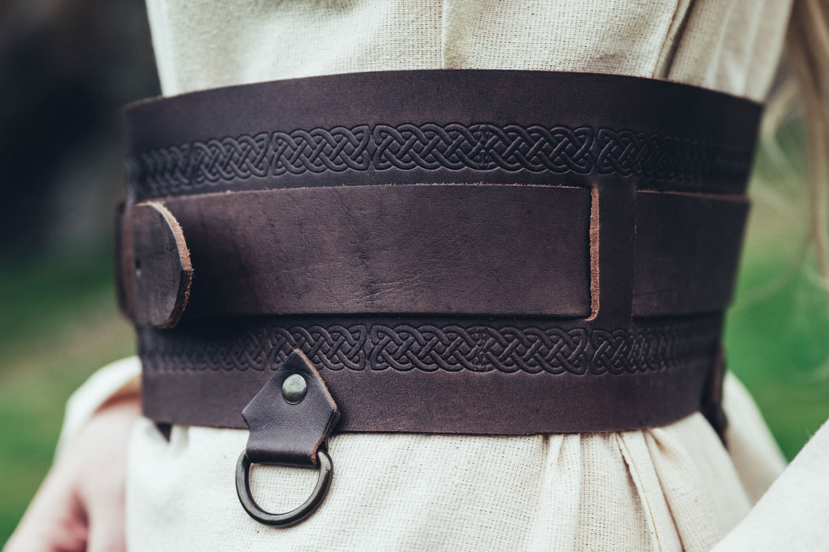 Viking belt Sigrid, dark brown