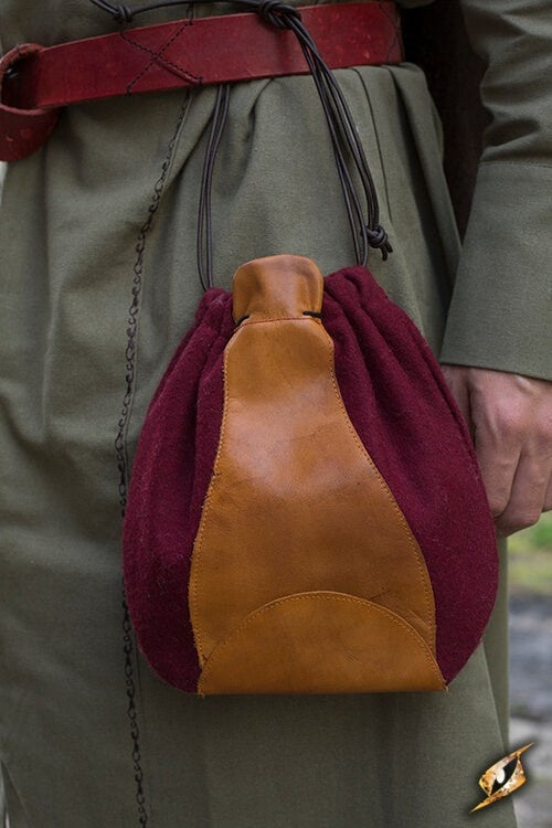 Wool-leather pouch, red-brown