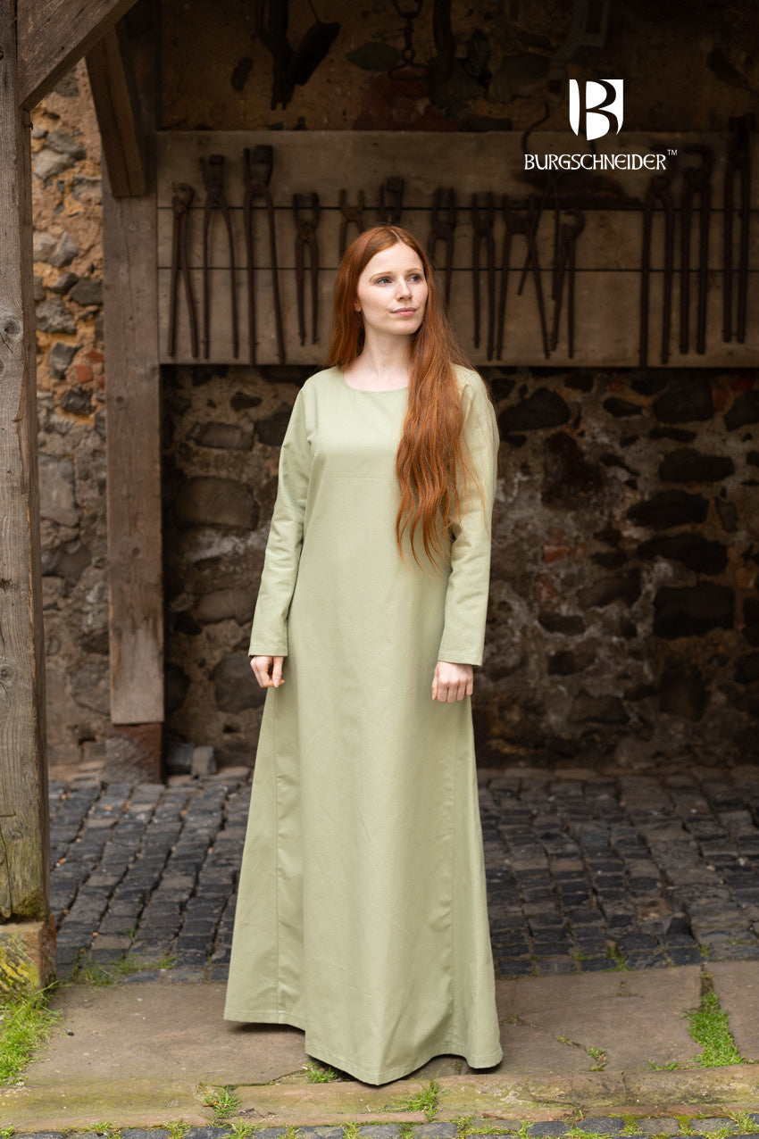 Medieval dress Freya, light green