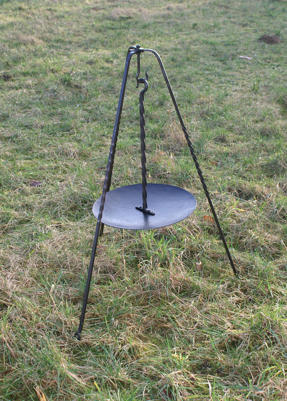 Hanging pan