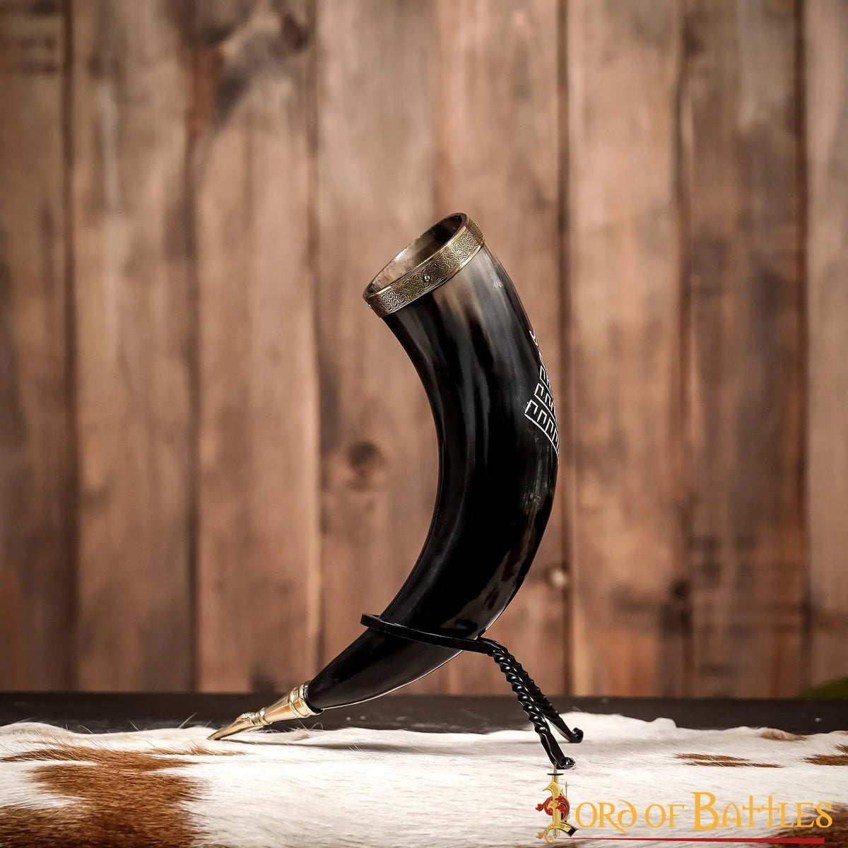 Viking drinking horn with Yggdrasil, 300-500 ml