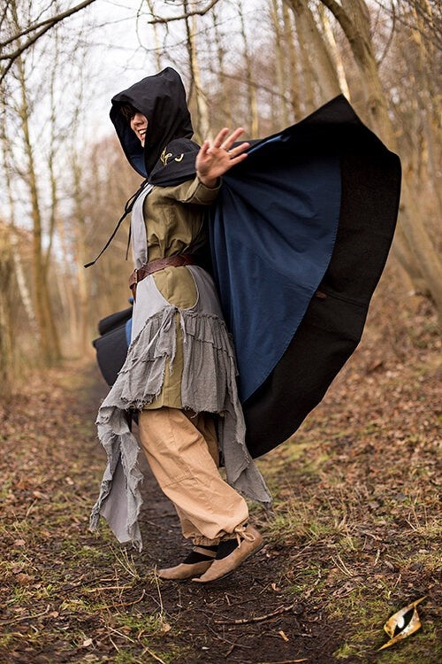 Embroidered cloak Terra, brown
