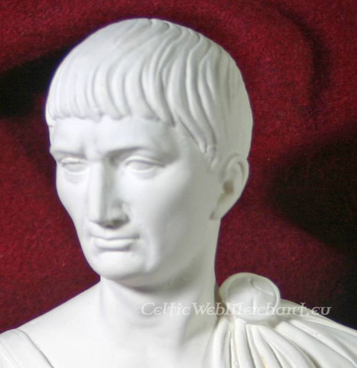 Bust Emperor Trajanus