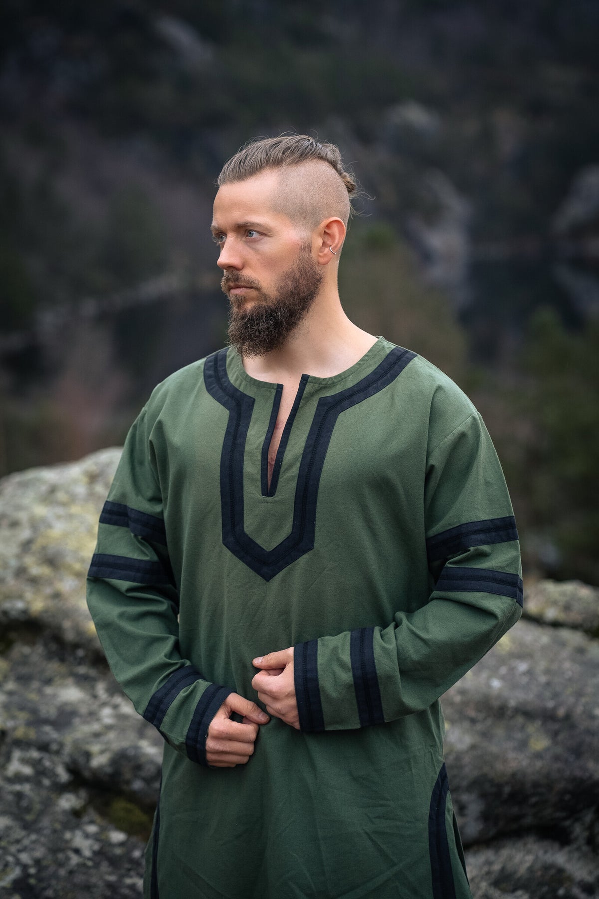 Frankish tunic Clovis, green