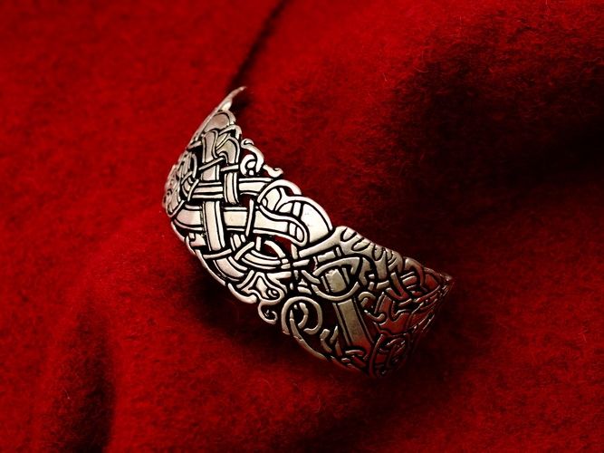 Celtic bracelet with Ancient Irish motifs, bronze