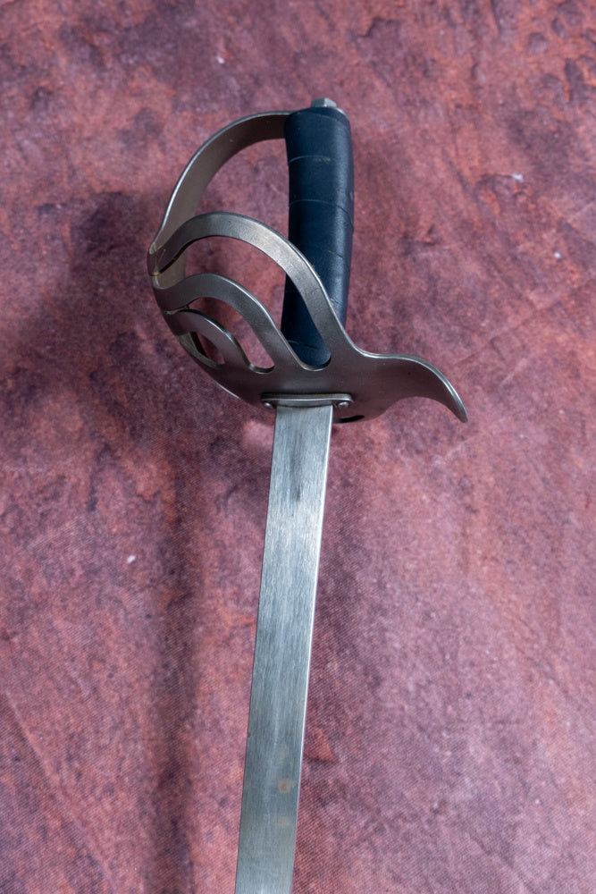 HEMA sabre, medium flexibility, blunt (battle-ready)