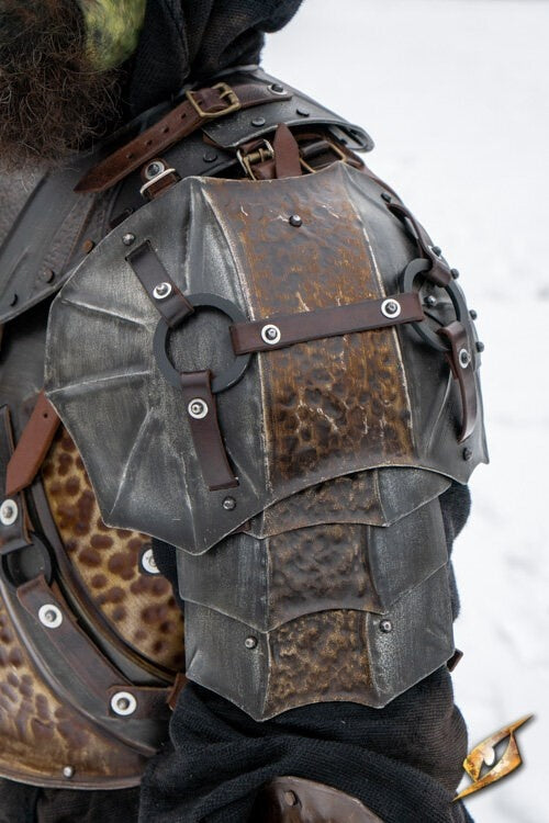 Raider pauldrons, 1 mm