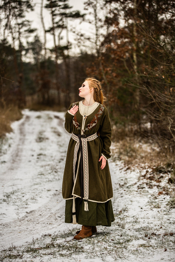 Viking kaftan Skadi, olive green, wool blend