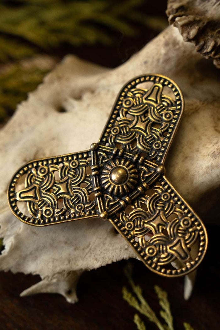 Viking trefoil fibula Rygge, bronze