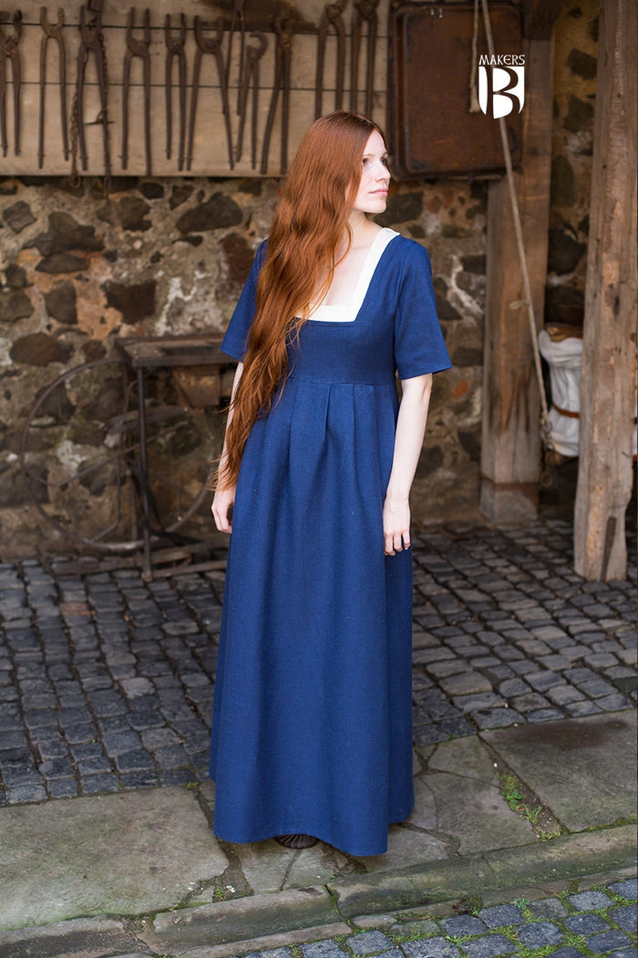 Medieval dress Frideswinde, 14th century, blue