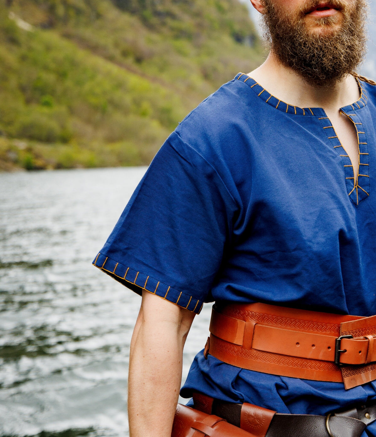Germanic tunic Thorsberg, short, blue
