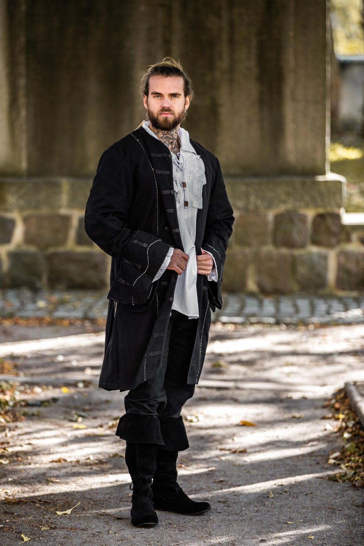 17th century Buccaneer coat, black