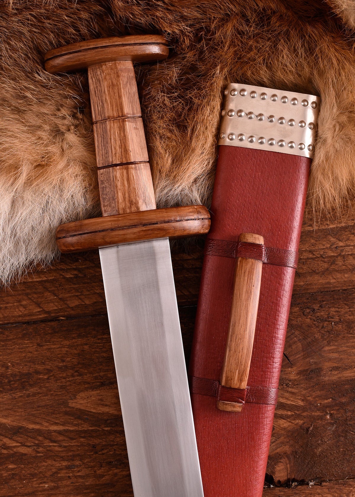 Feltwell sword 4th-5th century AD, semi-sharp