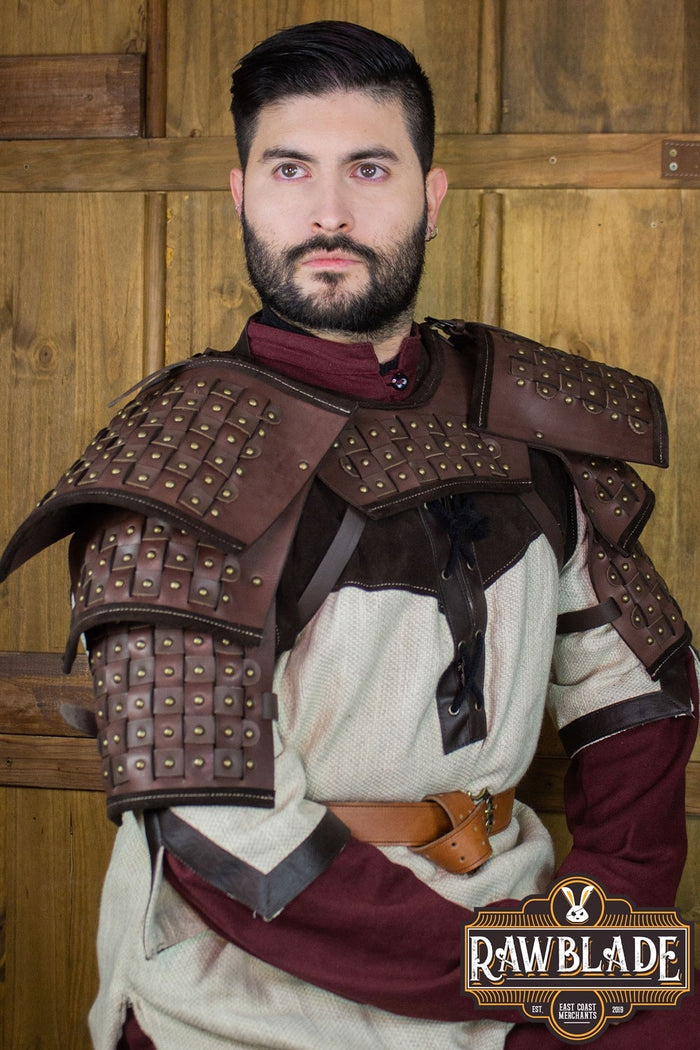 Evan Reinforced Pauldrons - Brown