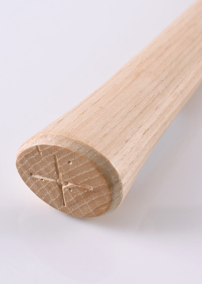 Axe handle, 56 cm long, 34x24 cm