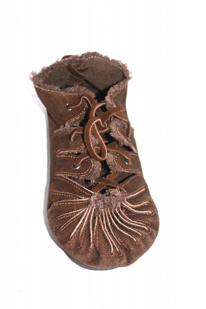 Medieval sandals with rubber sole
