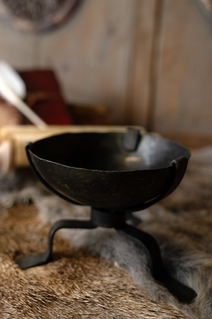 Sutton Hoo oil lamp