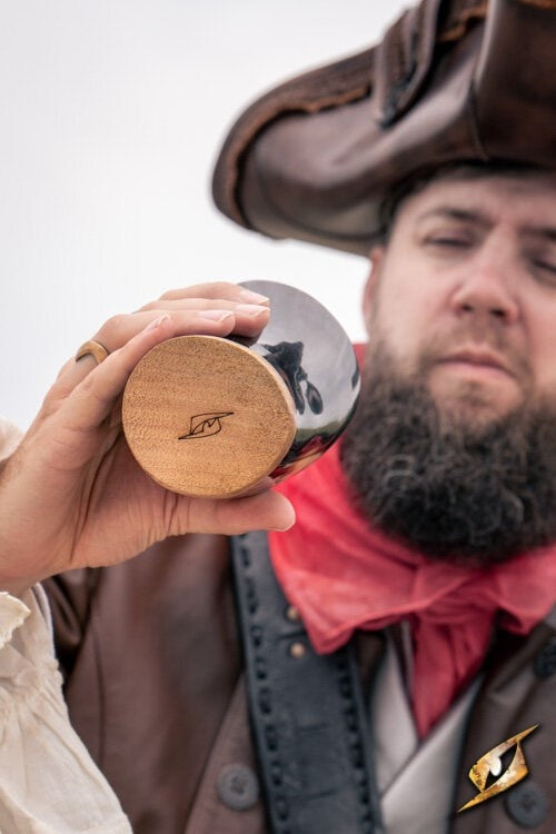 Hornbecher Adventurer, dunkel, 300–500 ml