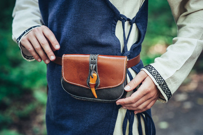 Bag Beocca with wooden button