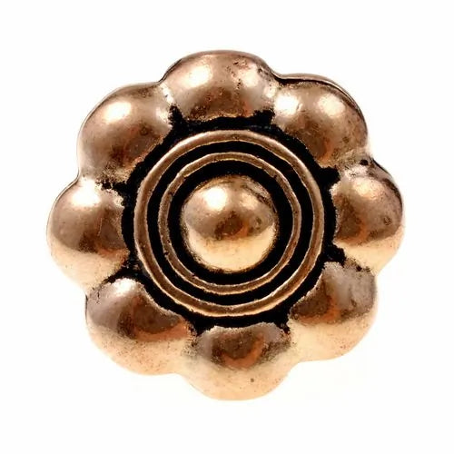 17th century belt fitting eight-lobed backplate