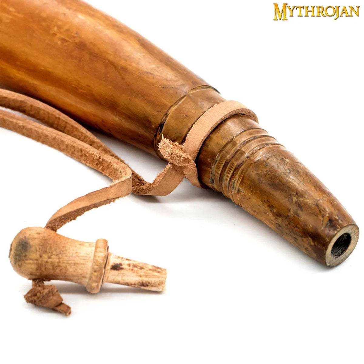 Decorated powder horn