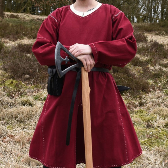 Medieval tunic Kragelund hand-stitched finish, bordeaux red
