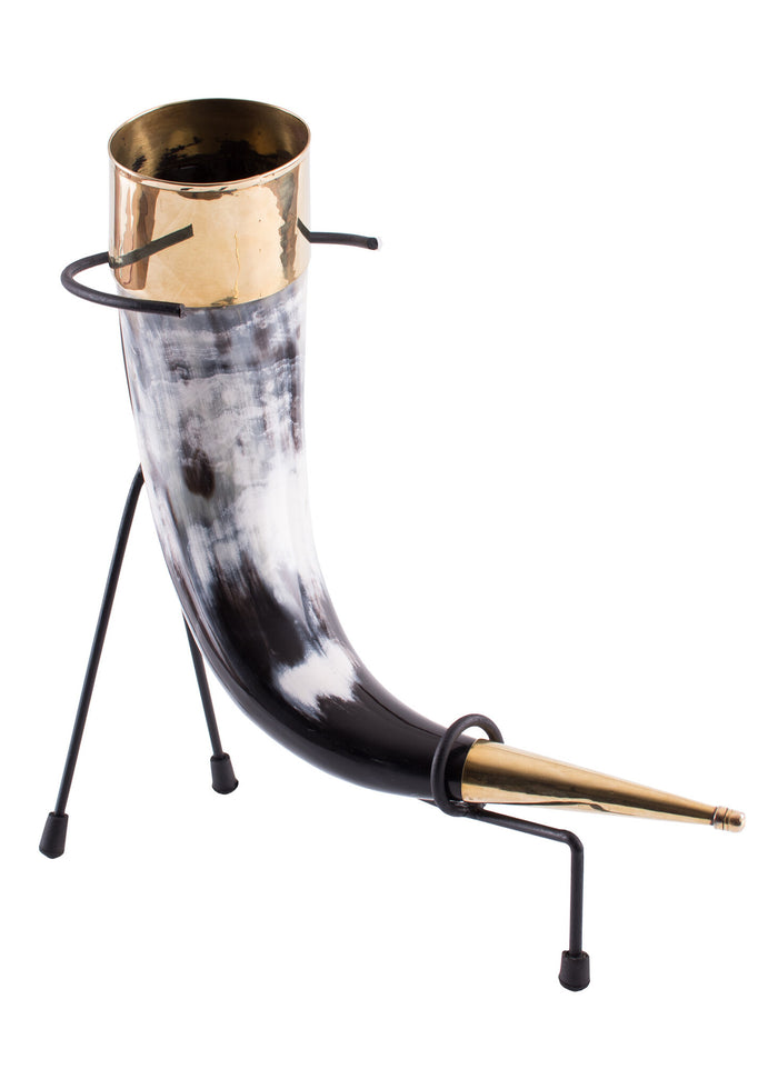 Decorated drinkinghorn with stand, 200-300 ml