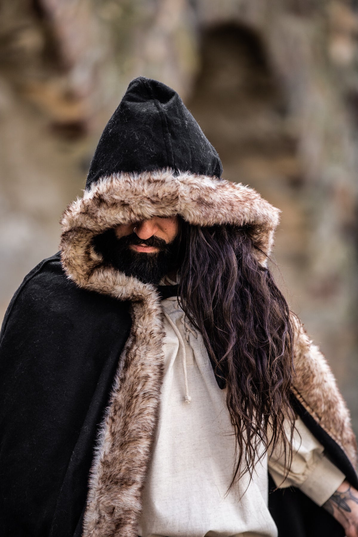 Viking cloak Fjell, black, wool mix