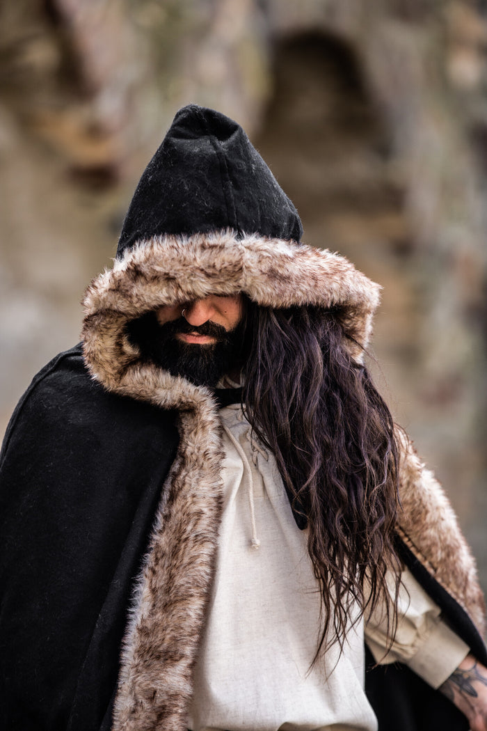 Viking cloak Fjell, black, wool mix