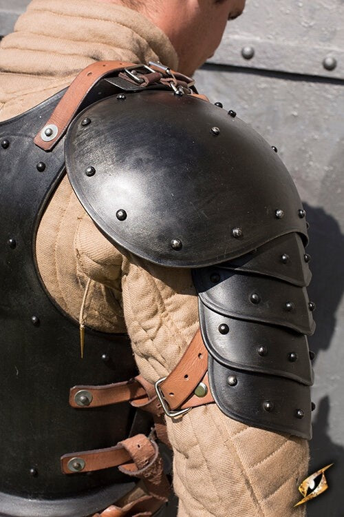 Pauldrons Warrior patinated, 1 mm
