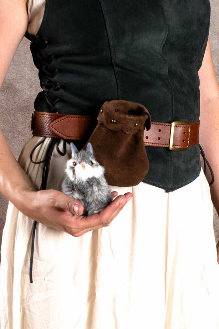 Rabbit Roger in leather pouch - Brown