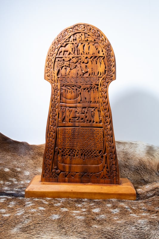 Wood carving Stora Hammars Viking stone