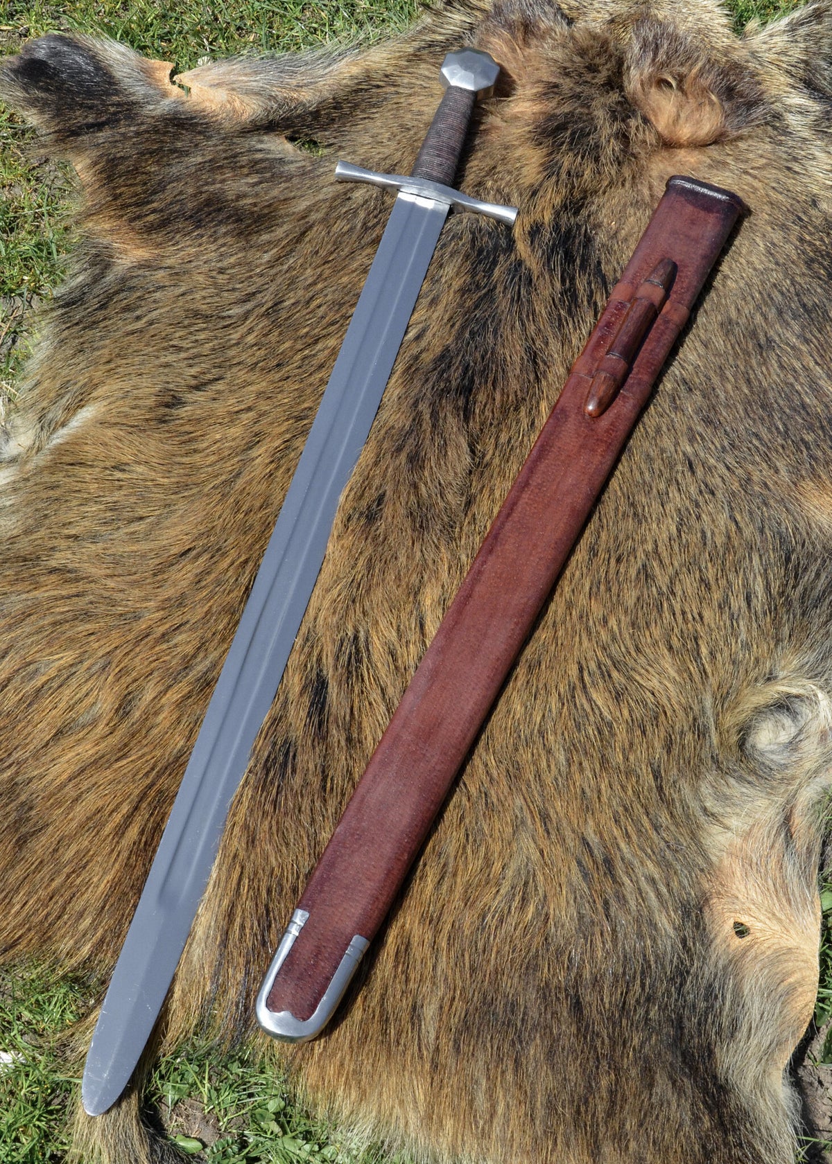 English single-handed sword, 13th century, blunt (battle-ready)