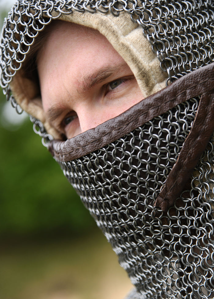 Chainmail coif with triangular ventail, untreated, 8 mm