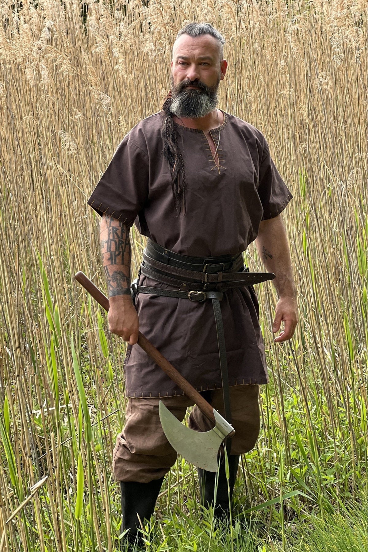 Germanic tunic Thorsberg, short, brown