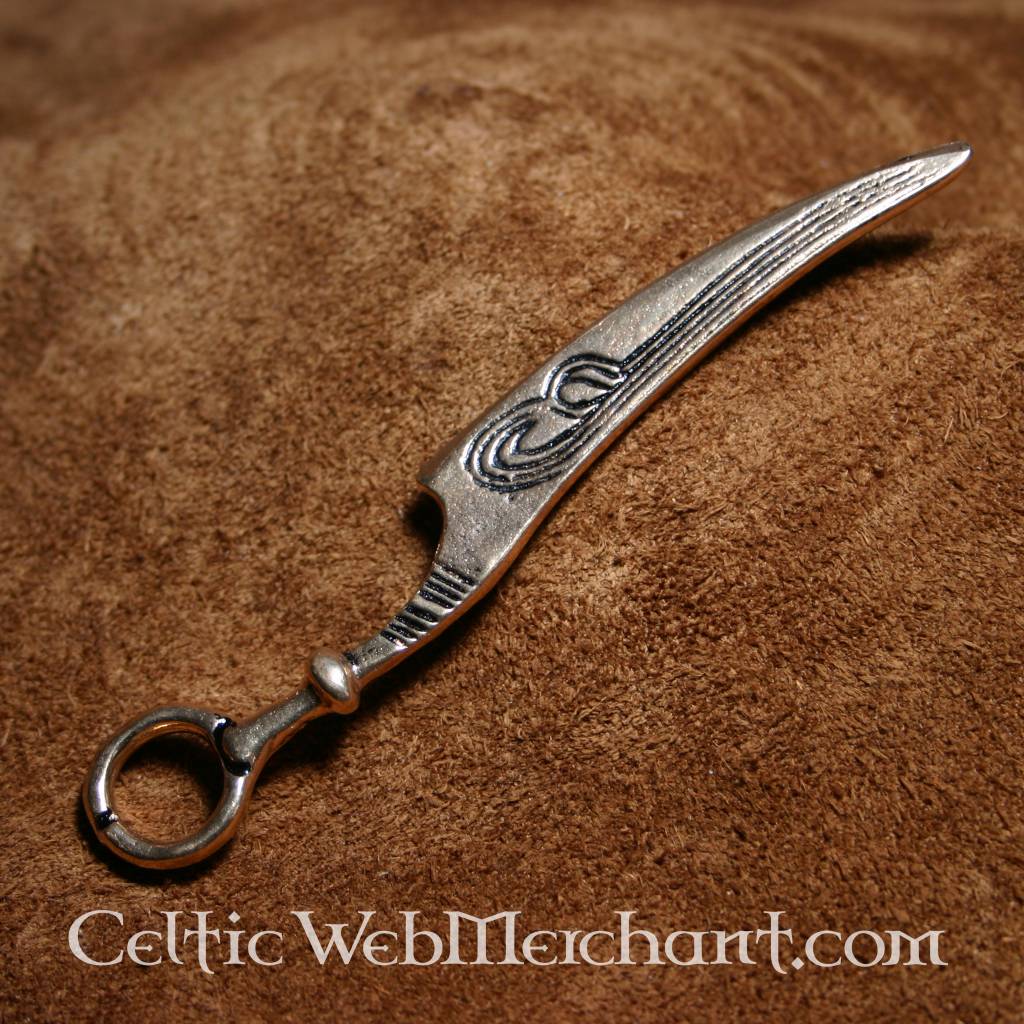 Bronze age woman knife, semi-sharp