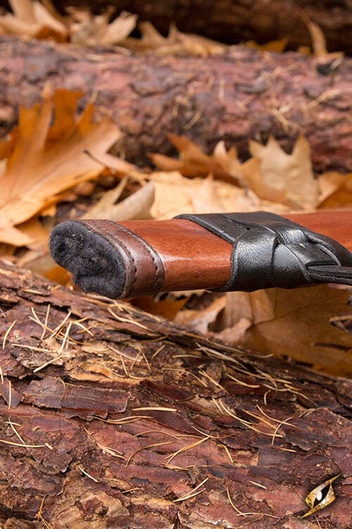LARP sword scabbard, M, right-handed, brown