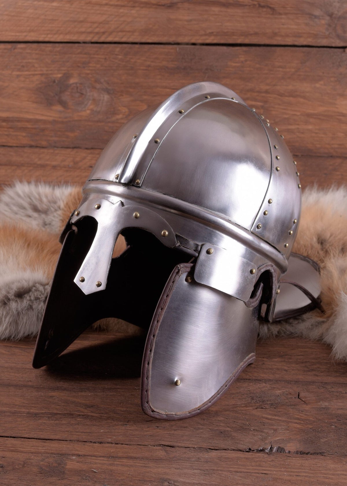 Late-Roman helmet Burgh Castle, 1-1.2 mm
